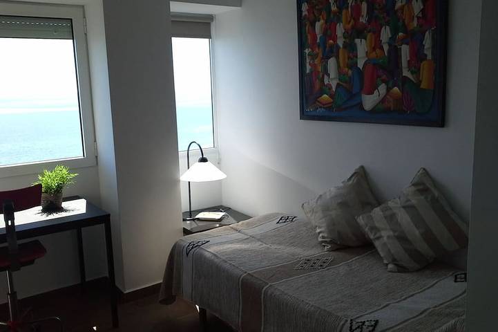 Casa  sobre el Mediterráneo, piscina, Bbq Jardín , Wifi, aire acondicionado in La Cala del Moral, Rincón de la Victoria