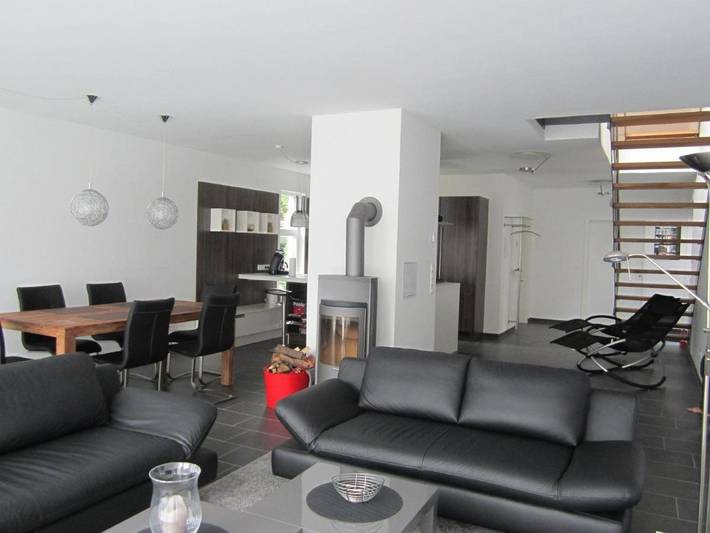 Ferienhaus für 4 Personen, mit Balkon und Terrasse in Mardorf