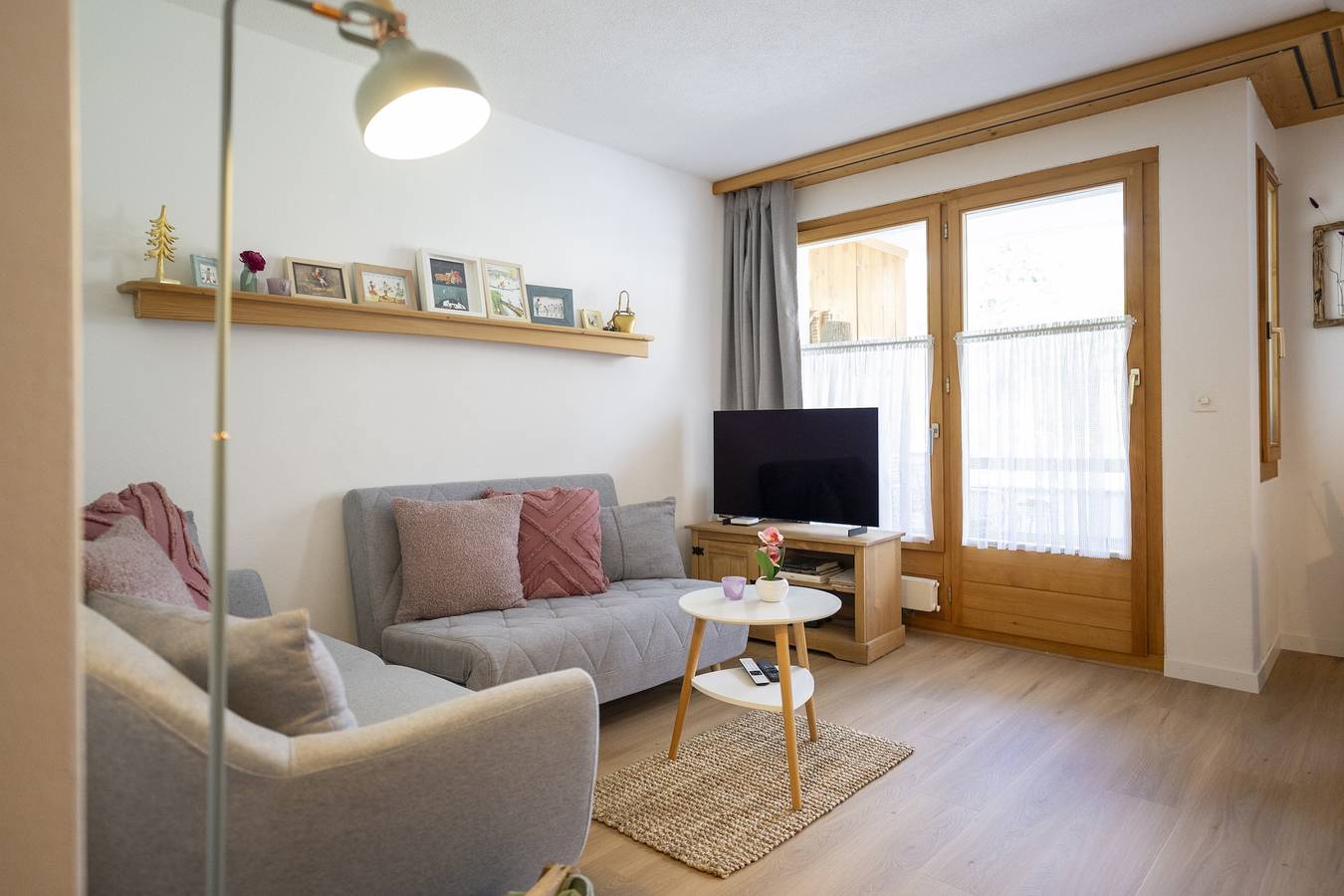 Ganze Wohnung, Chasa Grusaida: Charmante, gemütliche 2-Zimmerwohnung mit Balkon Nähe Golfplatz in Vulpera, Tarasp