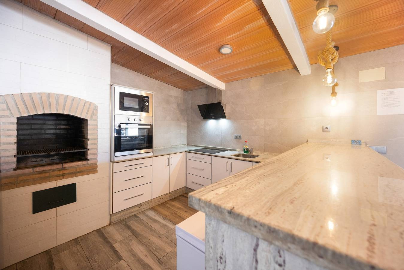 Villa 'Mi Pequeña Alba' with Private Pool, Wi-Fi, Air Conditioning and 2 Bbqs in Barbate, Costa de la Luz
