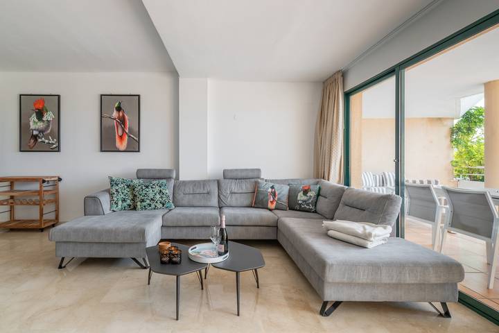Apartamento entero, Apartamento 'Altea La Nova' con piscina comunitaria y Wi-Fi in Altea La Vella, Altea