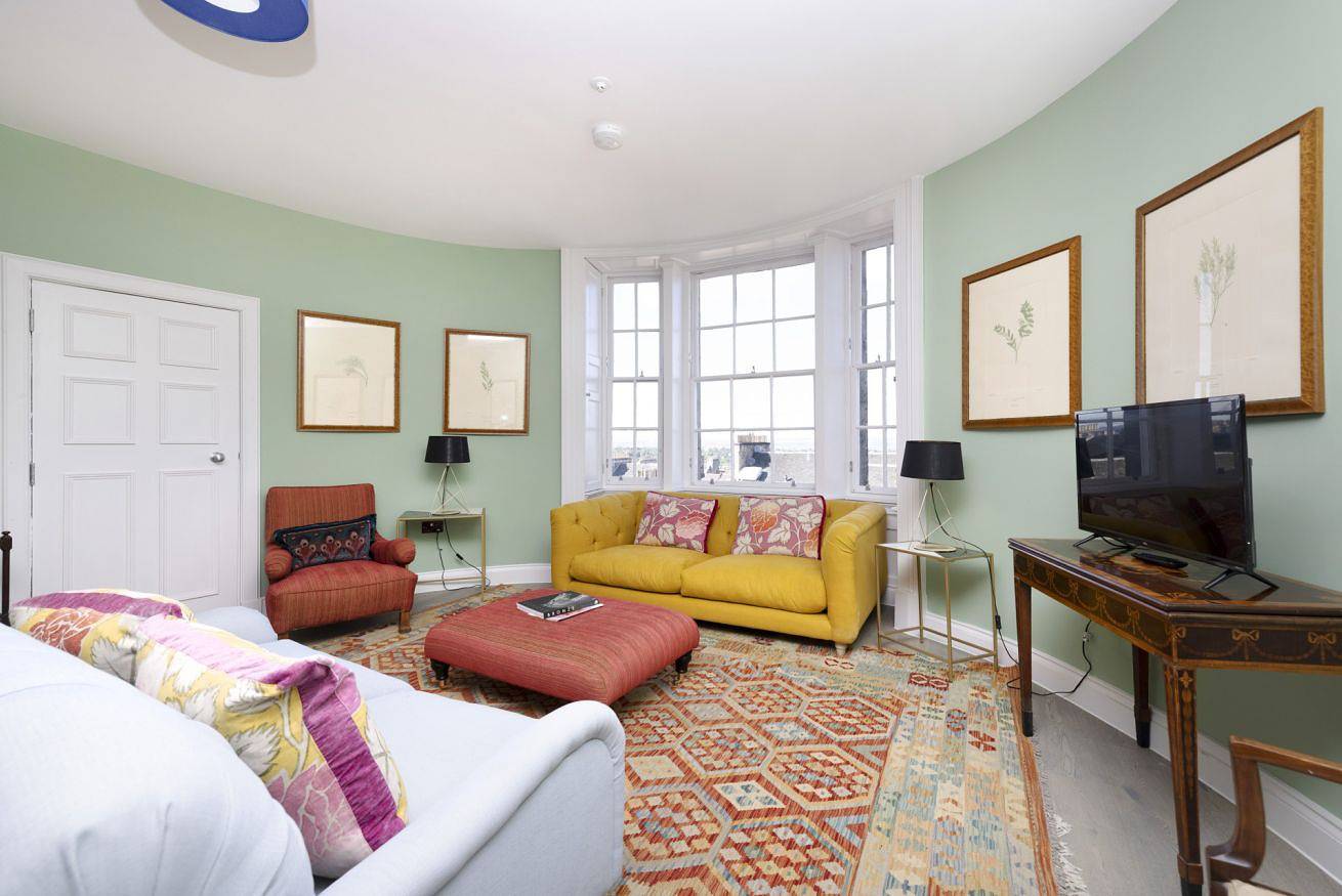 Geheel appartement, Artistic Apartment near Princess Street in Edinburgh, Lothian