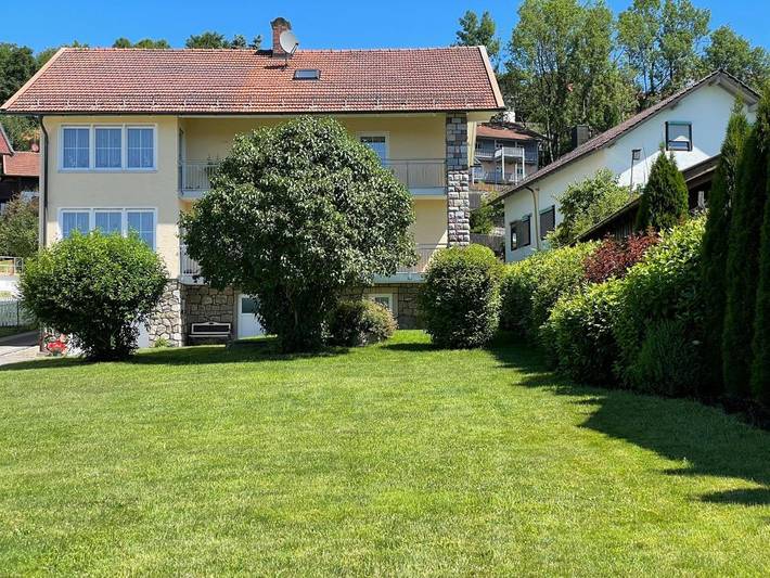 Ferienwohnung für 3 Personen, mit Balkon und Terrasse sowie Garten und Ausblick in Kirchberg im Wald - 2