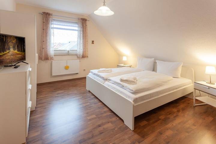 Ferienhaus für 10 Personen, mit Garten und Terrasse in Sassnitz - 4