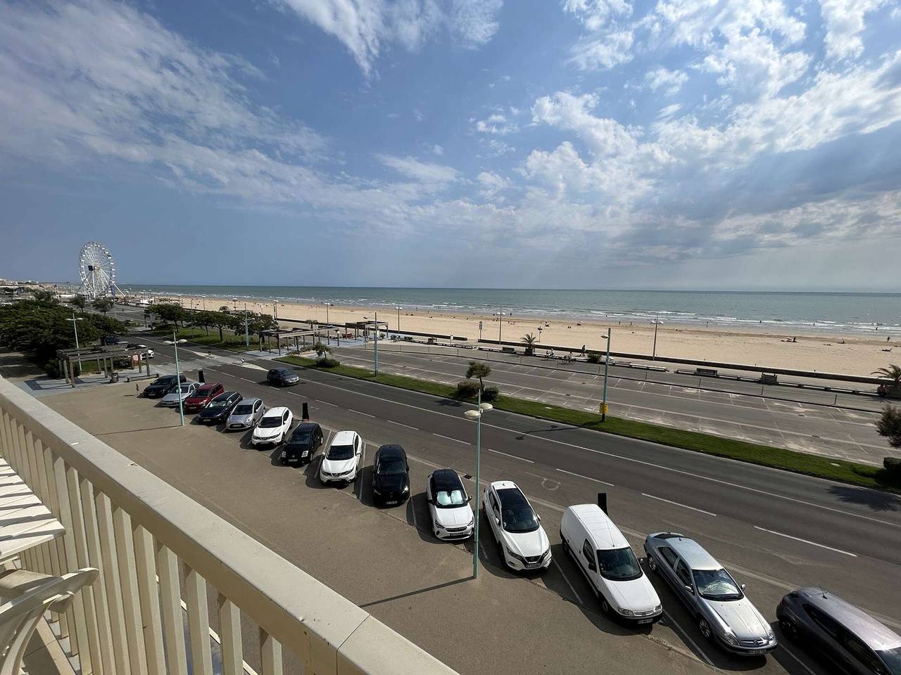 Entire apartment, Apartment sea view - 4 guests in Saint-Jean-de-Monts, Vendée