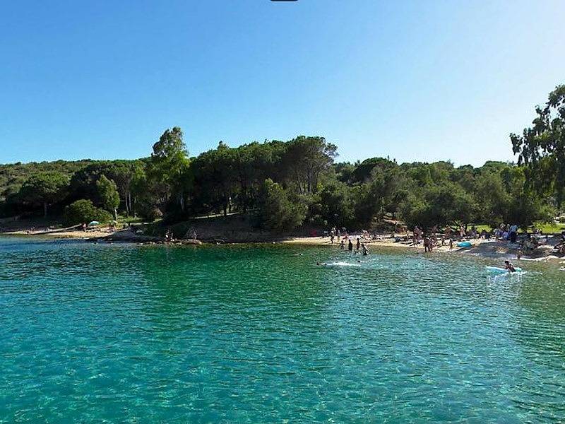 Tritt — Villaggio vacanze sul mare con appartamento per 4 persone in Sardegna in Capo d'Orso, Palau (Sardegna)