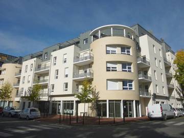 Cottage pour 2 personnes, avec jardin et balcon à Vichy