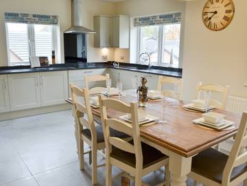 Holiday Rental for 8 People in Alnmouth, Northumberland Coast, Photo 3