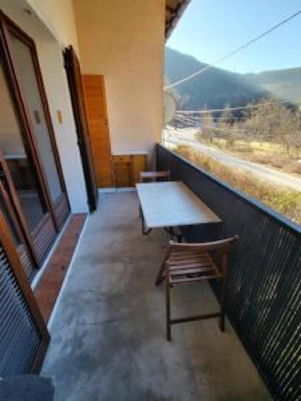 Entire apartment, Apartment 'Le Colombera - Ideal for Sports Enthusiasts' with Mountain View and Balcony in Tende, Mediterranean Coast (France)