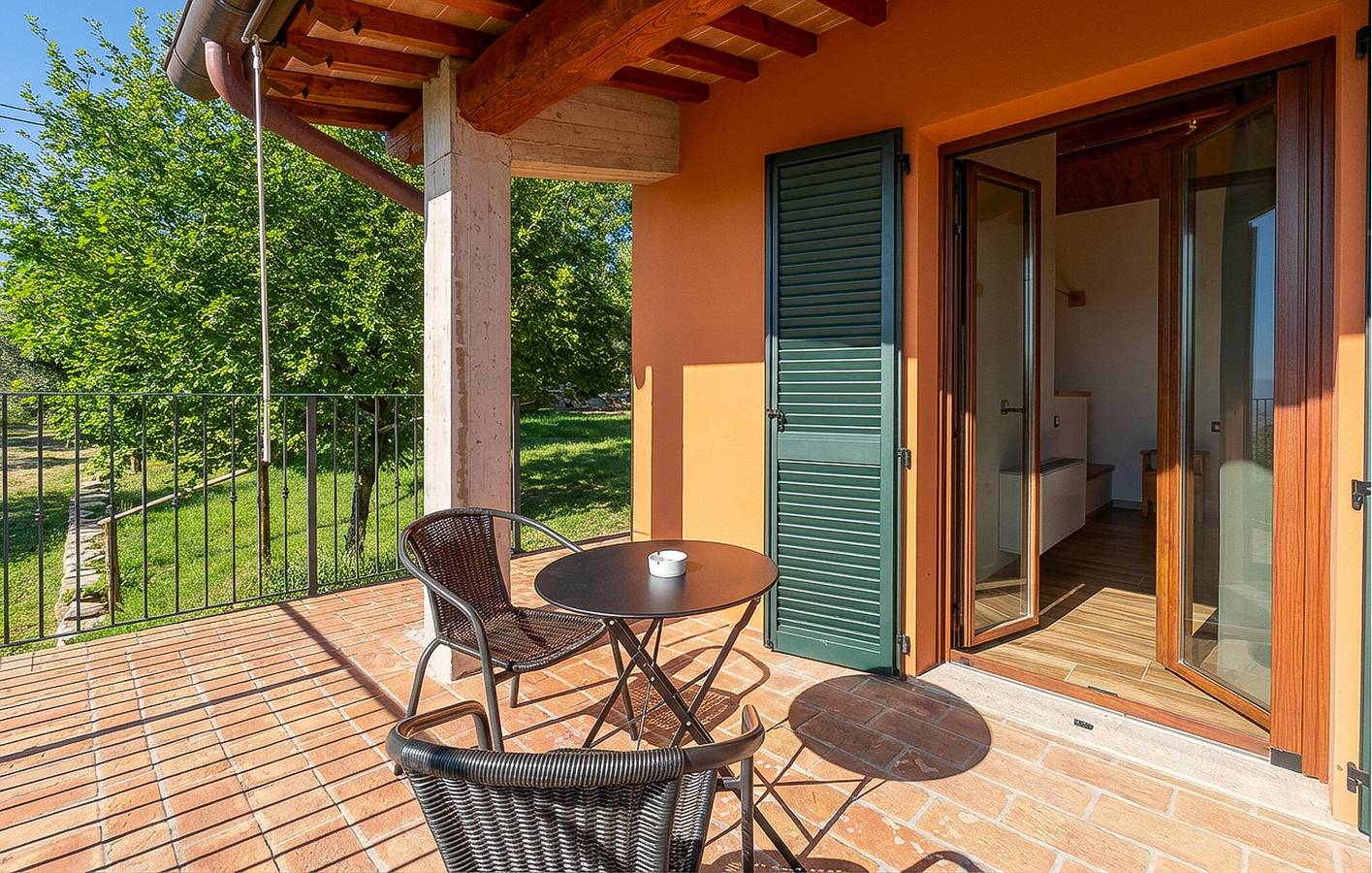 Appartamento tranquillo con piscina, giardino e WiFi in Gualdo Cattaneo, Perugia e dintorni