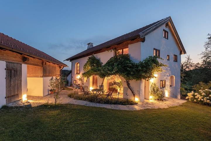 Ferienwohnung für 5 Personen, mit Garten in Aßling