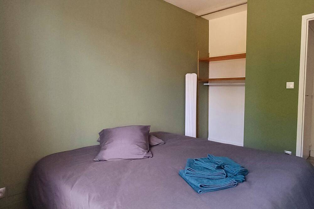 Holiday Home 'Ilostou' with Private Terrace, Garden and Wi-Fi in Rivière (Indre-et-Loire), Loire Valley