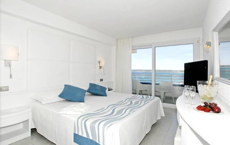 Hôtel pour 2 personnes, avec vue ainsi que piscine et jardin dans Playa Migjorn Formentera - 3