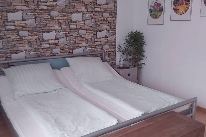 Ferienwohnung für 4 Personen, mit Garten und Balkon - 1