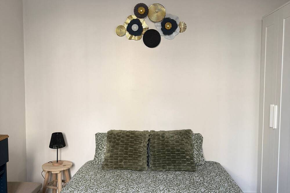 Ganze Wohnung, Near Cathedral - Wifi - Netflix - Parking in Évreux, Évreux und Umgebung