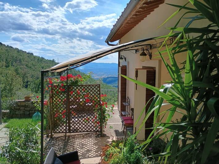 Villa für 6 Personen, mit Garten