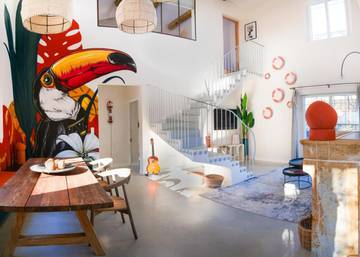 Cottage pour 4 personnes, avec jardin ainsi que jacuzzi et piscine, animaux acceptés à Aubussargues