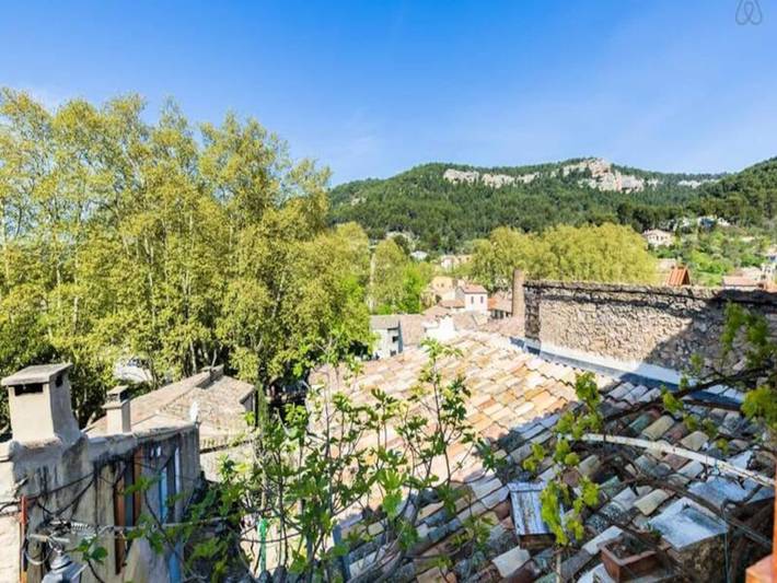 Gîte pour 6 personnes, avec terrasse, adapté aux familles à Fontaine-de-Vaucluse - 3