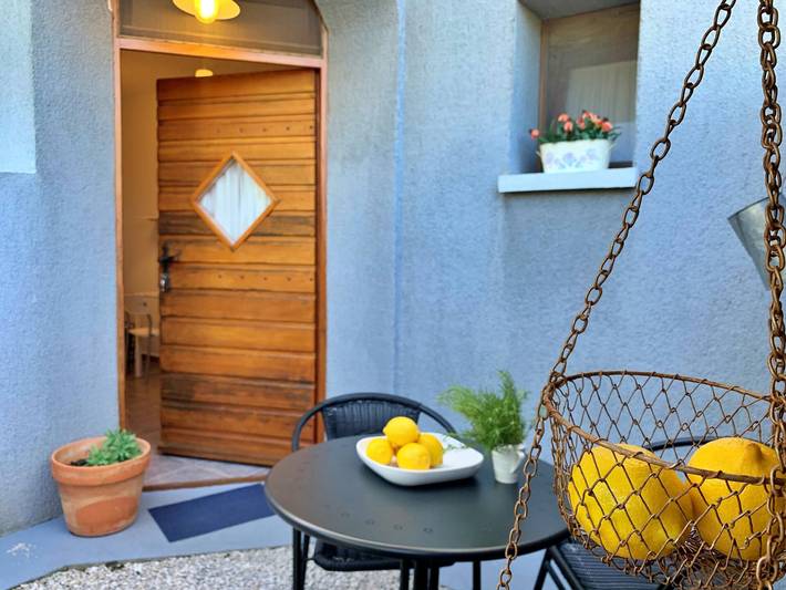 Ganze Wohnung, Studio-Apartment Savic - 90 m vom Meer entfernt, Erdgeschoss, Wlan, privater Parkplatz, Grill, in der Nähe des Sandstrandes in Silo (Krk), Krk