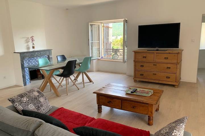 Gîte pour 4 personnes, avec jardin à La Bégude-de-Mazenc - 4