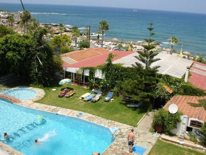 Location de vacances pour 2 personnes, avec jardin ainsi que piscine et bassin pour enfant à Chersónissos - 4