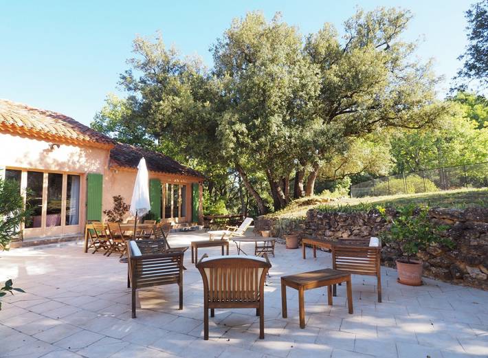 Location de vacances pour 2 personnes, avec piscine et jardin dans Parc naturel régional du Luberon - 4