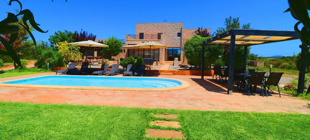 Modernes Ferienhaus "Son Vigili" mit WLAN, Garten, Terrasse und Pool in Campos, Mallorca Süden