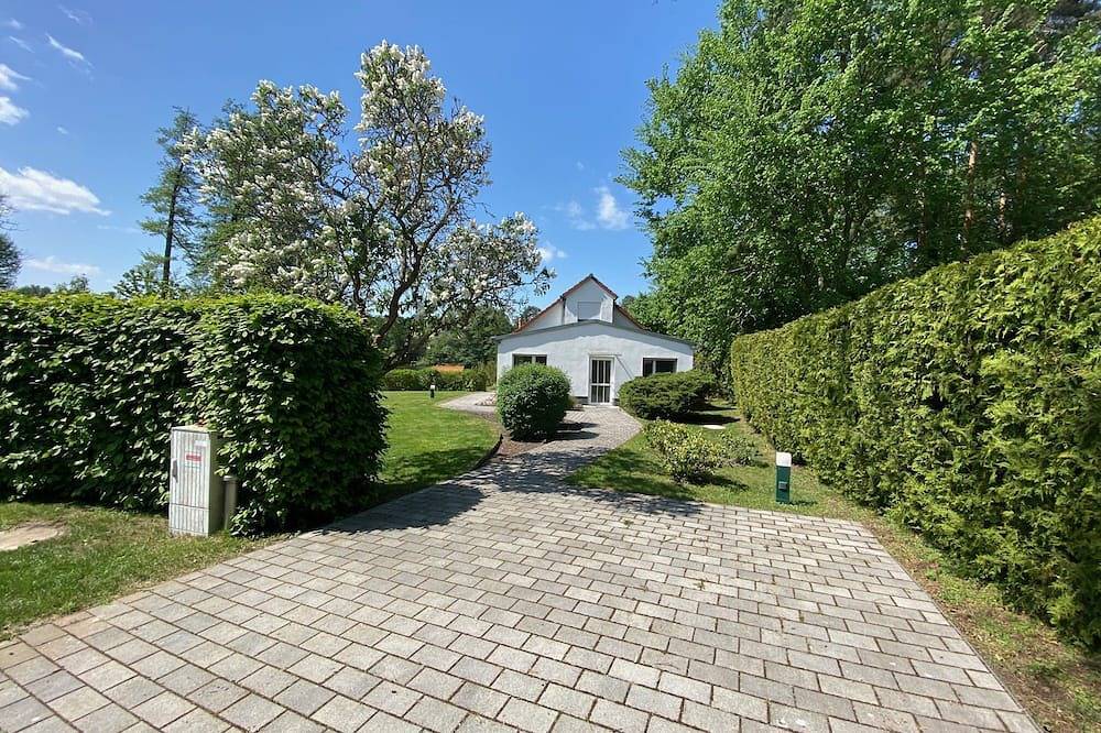 Ganze Wohnung, Ferienwohnung \"Hang\" in einem Ferienhaus - in direkter Seelage in Motzen, Mittenwalde