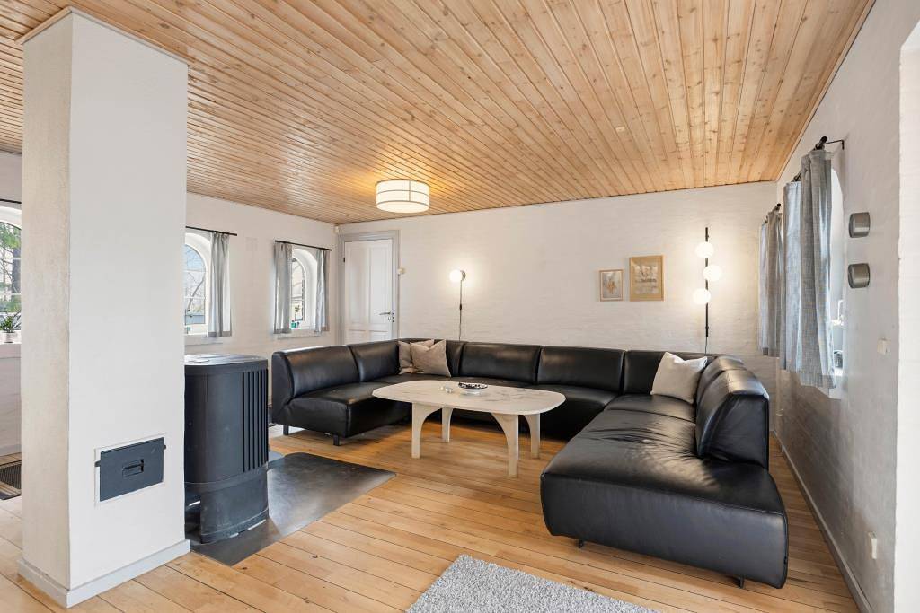 Klassisches Reetdachhaus für 12 Personen mit Pool und Sauna in Kongsmark, Rømø