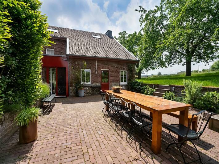 Villa für 18 Personen, mit Terrasse und Garten in Belgien