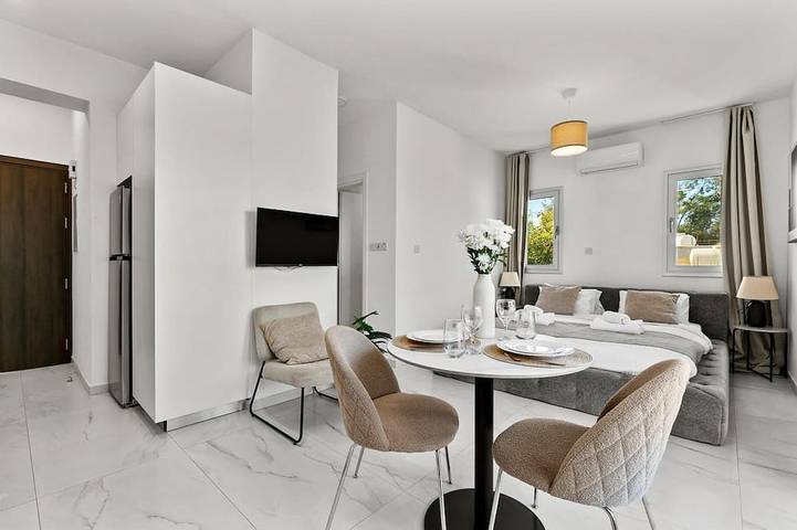 Ganze Wohnung, Style°Limassol 303 Studio von Ezoria Villas in Limassol, Südzypern