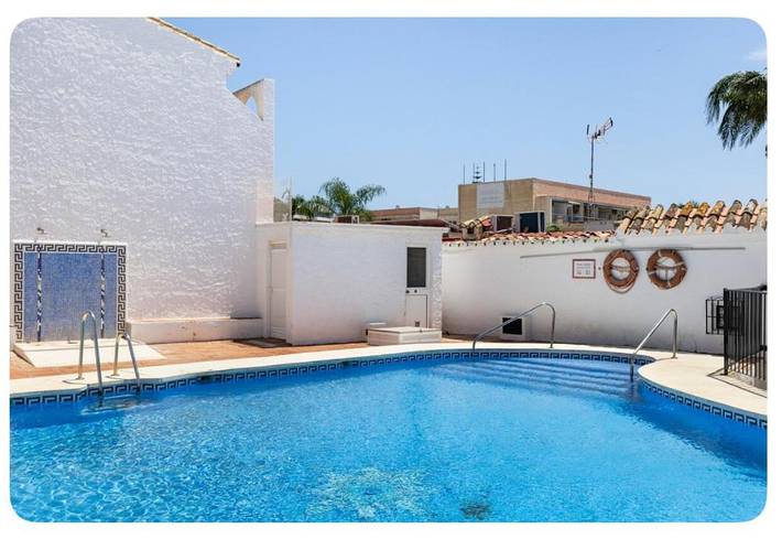 Vakantiehuis voor 6 personen, with zwembad and uitzicht as well as tuin in Torremolinos