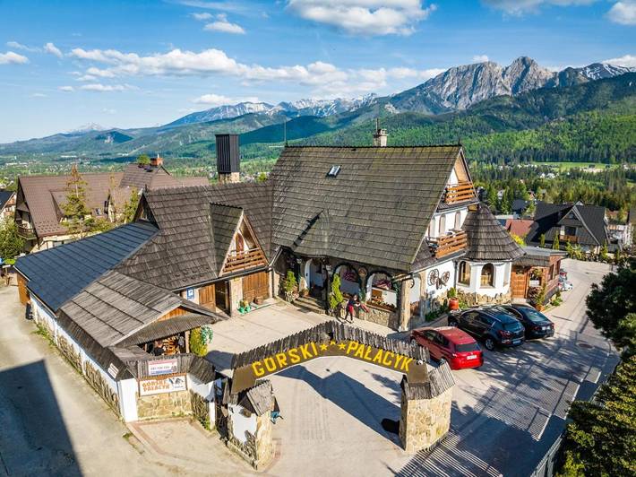 Bed & breakfast dla 7 osób, z sauna i ogród oraz jacuzzi w Kościelisko (województwo małopolskie)