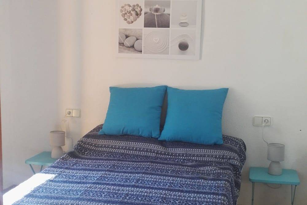 Apartamento entero, Precioso apartamento en esquina lleno de luz, Villamartin Plaza, cerca de golf y playa in Brisas y Golf, Orihuela
