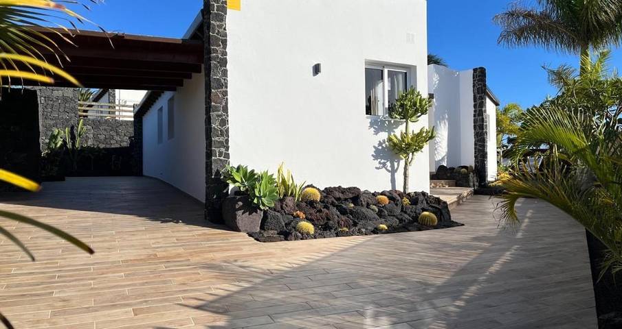Chalet para 6 personas, con piscina además de vistas y jardín en Lanzarote - 4