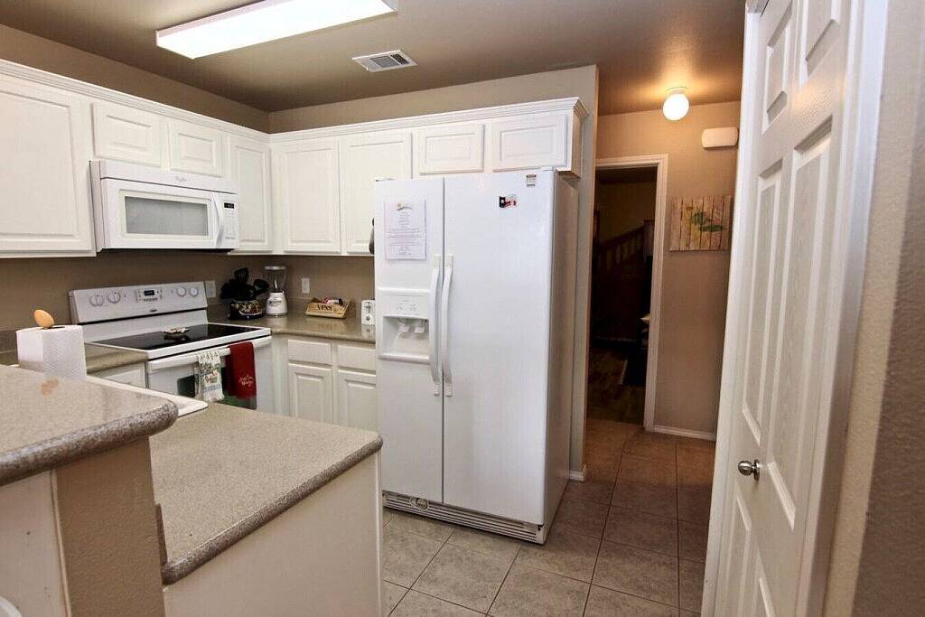 Ganze Wohnung, Riverside Retreat- 2Bdr / 2Bth- 1st Floor Einheit! in New Braunfels, Comal County