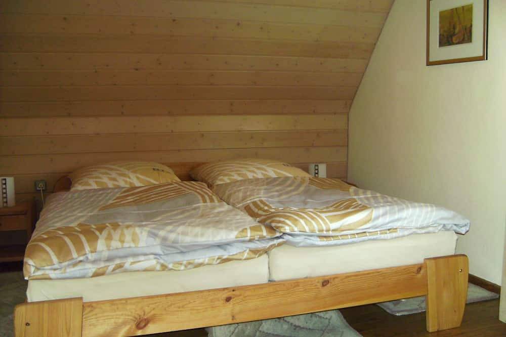 Ganze Wohnung, Ferienhaus in ruhiger Sonnenlage in Beilngries, Altmühltal