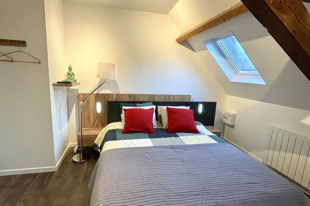 Ganze Wohnung, Voll ausgestattetes Studio, 200 m vom Strand, 50 m von den Geschäften entfernt in Petit-Fort-Philippe, Gravelines