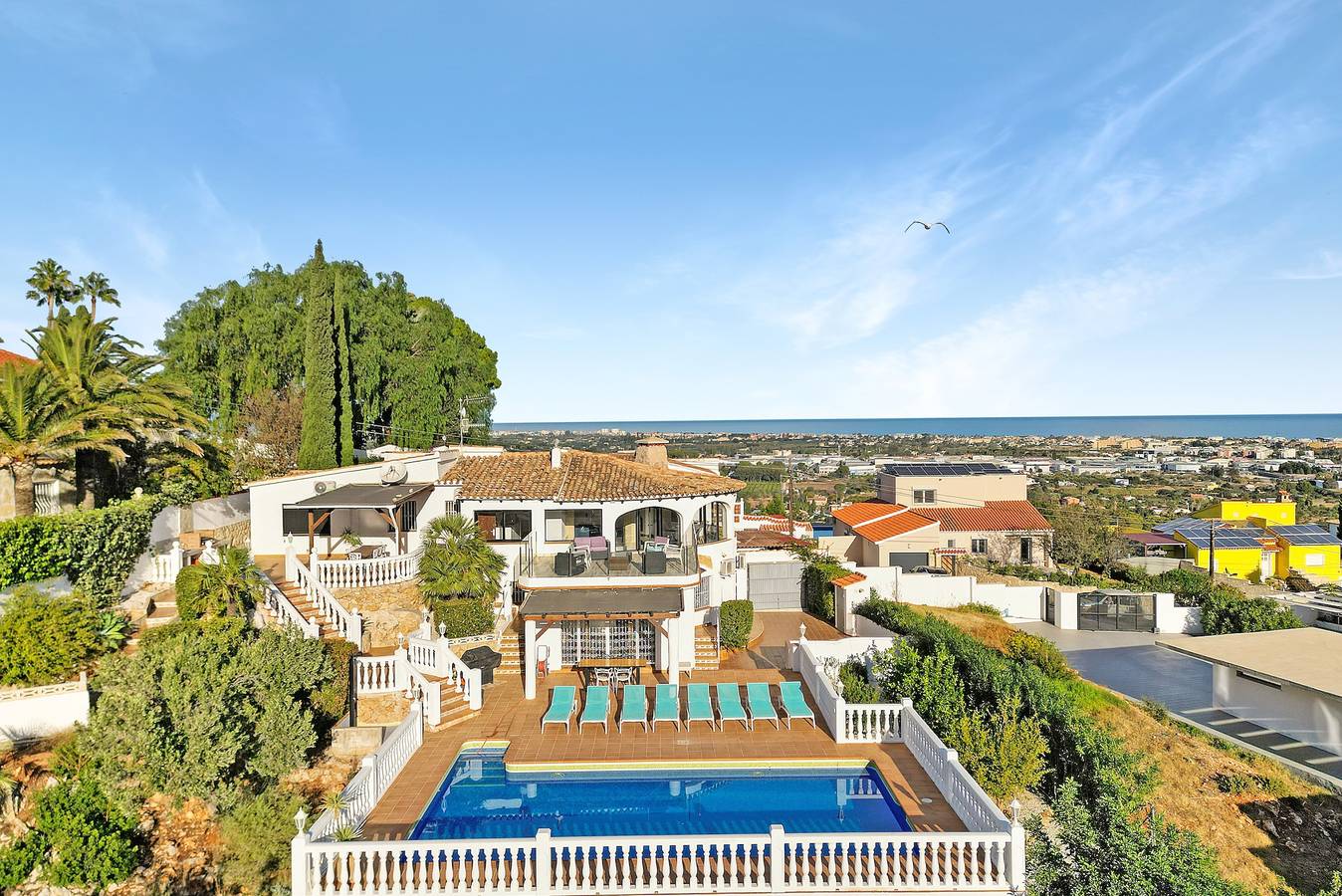 Villa 'Ericito' with Private Pool, Wi-Fi and Air Conditioning in Montgo, Dénia
