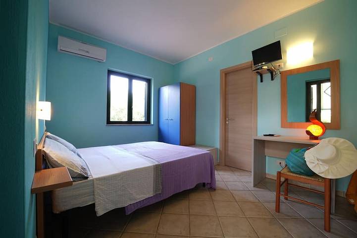 Holiday home for 3 people, with hot tub and balcony - 1