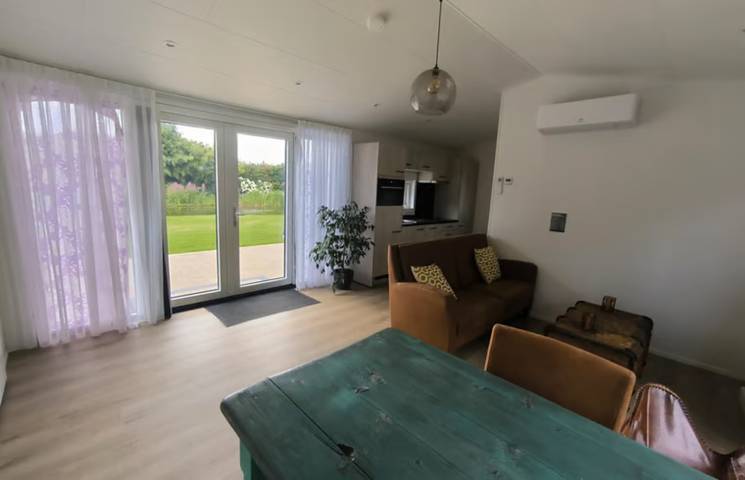 Ferienhaus für 3 Personen, mit Garten und Sauna sowie Terrasse und Whirlpool am Ijsselmeer - 2