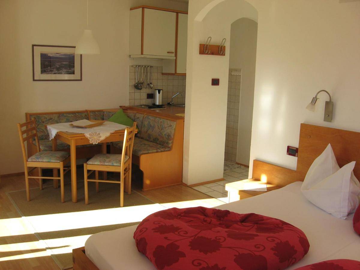 Double Room with Mountain View in St. Georgen (Schenna), Schenna