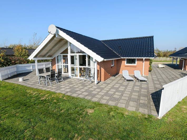Vakantiehuis voor 6 personen, met sauna en terras, kindvriendelijk in Ringkøbing fjord