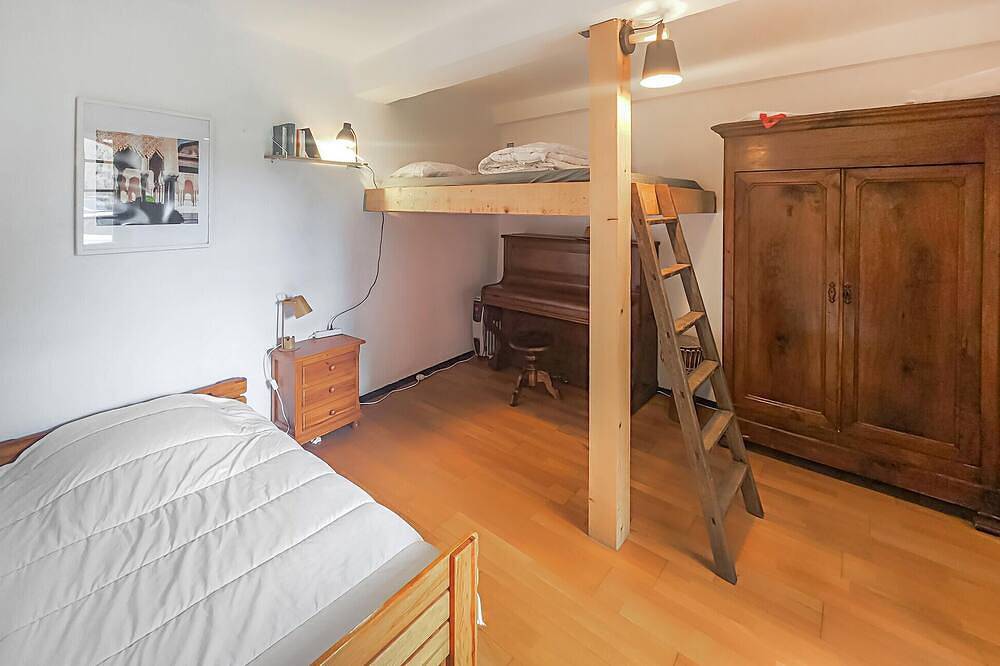 Stunning home in Cessenon sur Orb in Cessenon-sur-Orb, Béziers und Umgebung