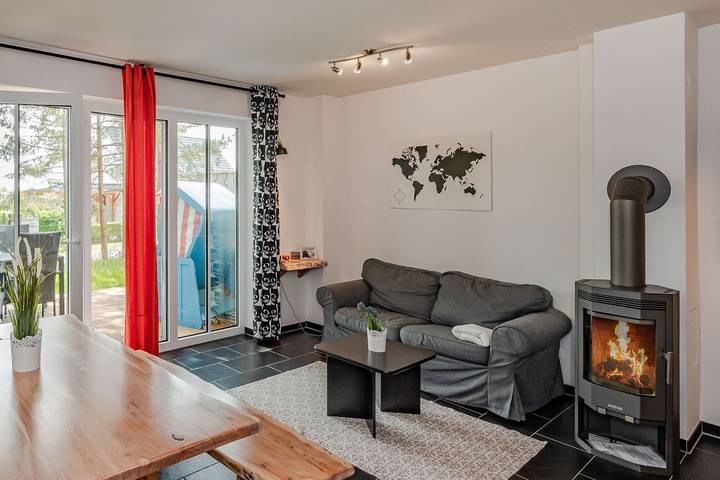 Ferienhaus für 4 Personen, mit Terrasse und Garten sowie Sauna in Korswandt