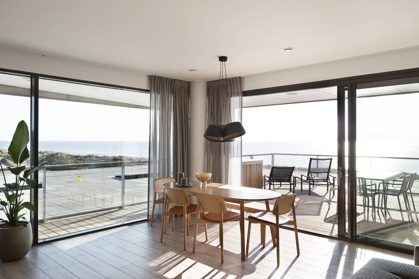 Droomvilla Vakantiehuizen — Droomsuites Egmond aan Zee - 4 Personen Apartment in Egmond, Egmond aan Zee