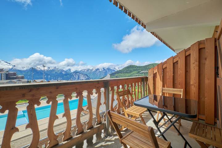 Vakantiewoning voor 6 personen, met Balkon en Kinderzwembad in Huez