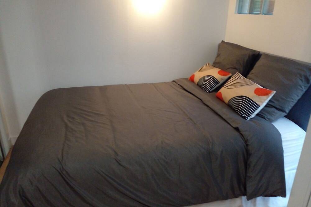 Entire apartment, Charming 25m2 studio near Cdg, Asterix, sandy sea in Louvres, Val-d'Oise
