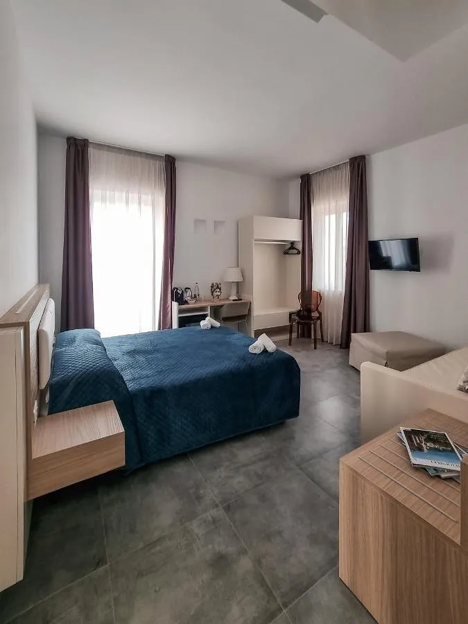 Hotel for 2 people - 1
