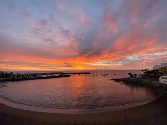 Apartamento inteiro, Apartamento de Férias 'Tajinaste' com Wi-Fi in Playa Marañelas, Mogán
